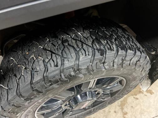 2025 GMC Sierra 3500 AT4