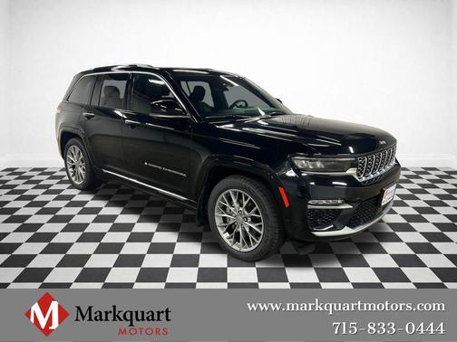 Diamond Black Crystal Pearlcoat 2023 Jeep Grand Cherokee Summit