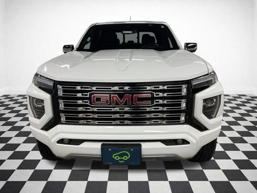 2025 GMC Canyon Denali