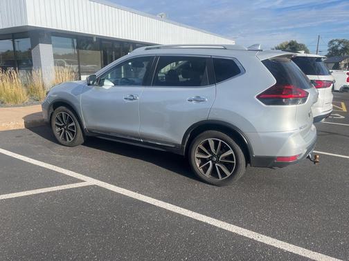 2019 Nissan Rogue SL