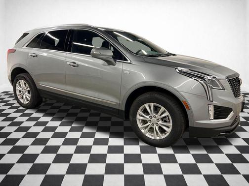 Argent Silver Metallic 2026 Cadillac XT5 Luxury