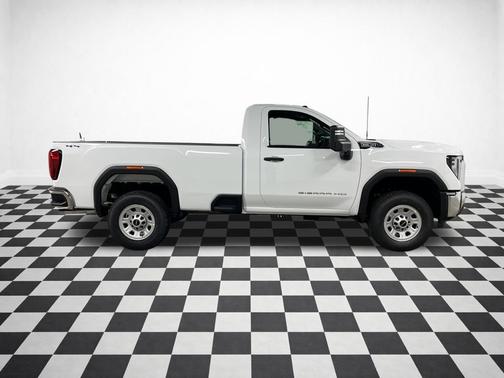 SUMMIT  WHITE 2026 GMC Sierra 2500 Pro