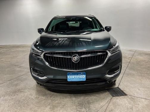 Photo 3 of 25 of 2018 Buick Enclave Premium