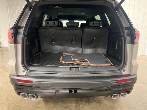 2026 GMC Acadia AT4 AWD