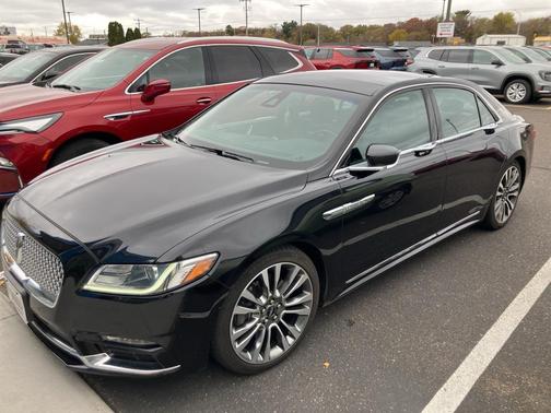 2019 Lincoln Continental Select