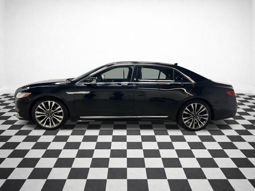 2019 Lincoln Continental Select