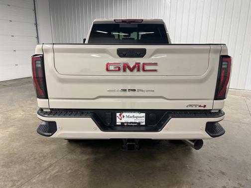 2026 GMC Sierra 2500 AT4