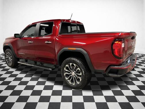 2025 GMC Canyon Denali