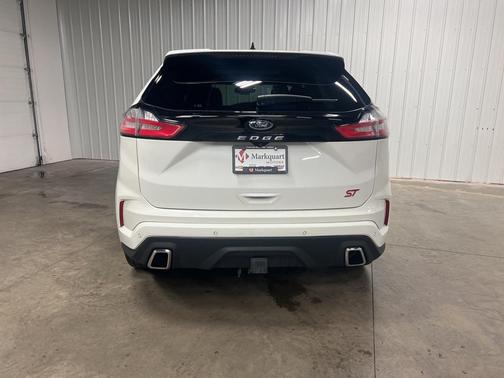 2022 Ford Edge ST