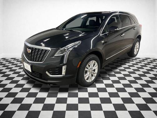 Manhattan Noir Metallic 2020 Cadillac XT5 Luxury
