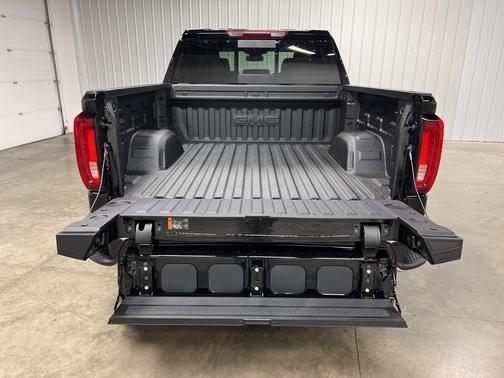 2026 GMC Sierra 1500 SIERRA 1500 SLT