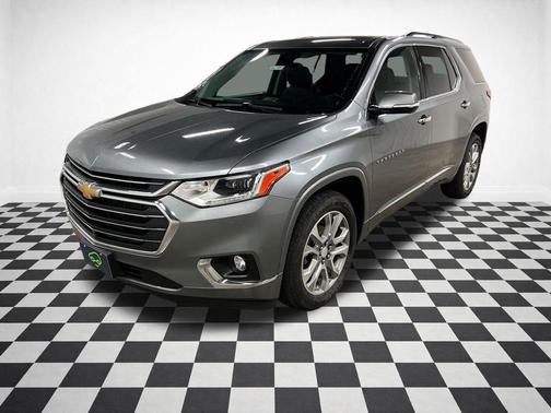 Satin Steel Metallic 2020 Chevrolet Traverse Premier