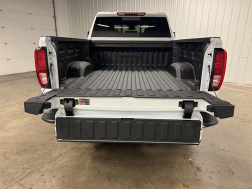 2026 GMC Sierra 2500 SLE