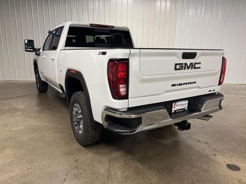 2026 GMC Sierra 2500 SLE