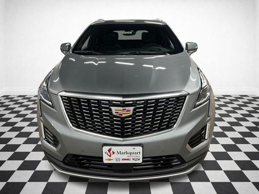 Argent Silver Metallic 2026 Cadillac XT5 Premium Luxury