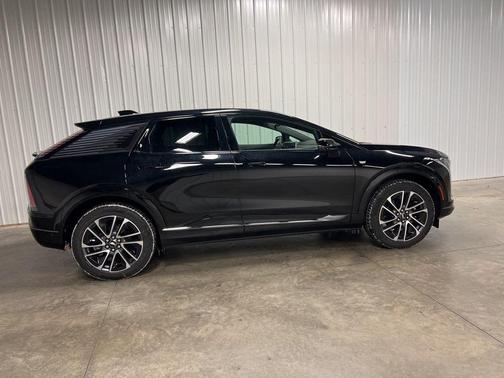 2026 Cadillac OPTIQ Premium Sport