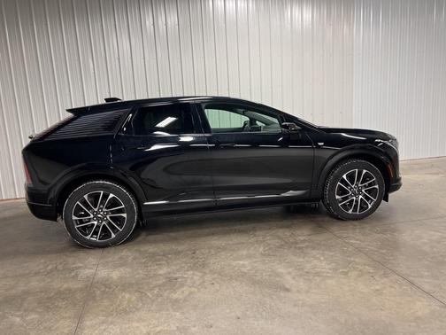 2026 Cadillac OPTIQ Premium Sport