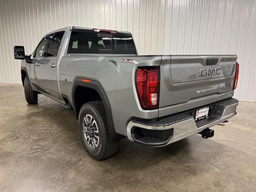 2026 GMC Sierra 2500 SLE