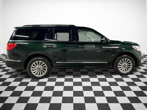 2021 Lincoln Navigator Standard