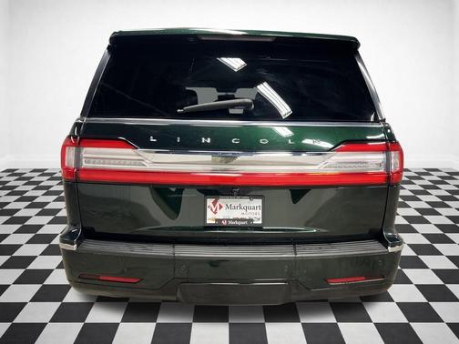 2021 Lincoln Navigator Standard
