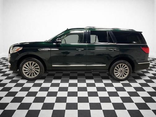 2021 Lincoln Navigator Standard