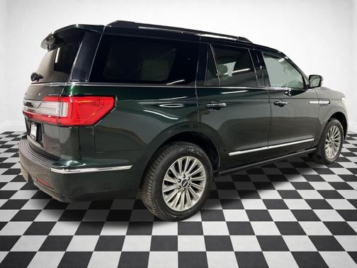 2021 Lincoln Navigator Standard