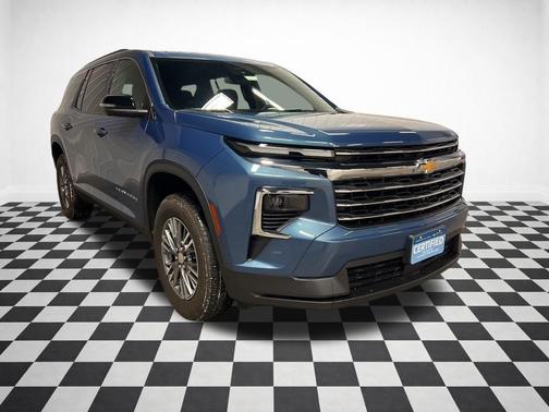 2024 Chevrolet Traverse LT