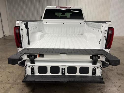 2025 GMC Sierra 2500 SLT