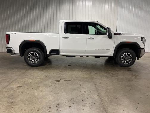 2025 GMC Sierra 2500 SLT
