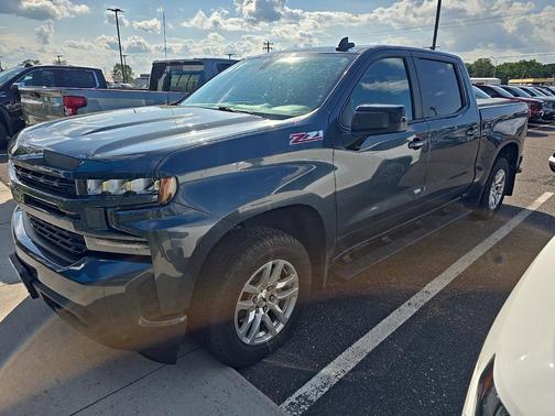 Shadow Gray Metallic 2021 Chevrolet Silverado 1500 RST