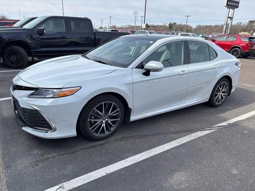 2024 Toyota Camry XLE