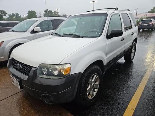 2005 Ford Escape XLT
