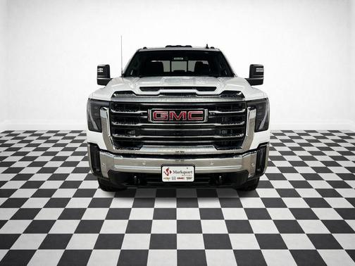 SUMMIT WHITE 2026 GMC Sierra 2500 SLE