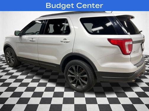 Ingot Silver 2018 Ford Explorer XLT