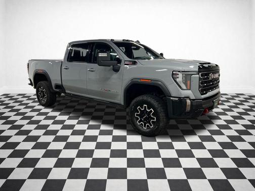 Thunderstorm Gray 2024 GMC Sierra 2500 AT4X