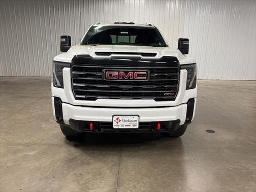2025 GMC Sierra 2500 AT4