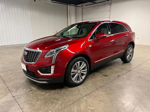 Radiant Red Tintcoat 2026 Cadillac XT5 Premium Luxury