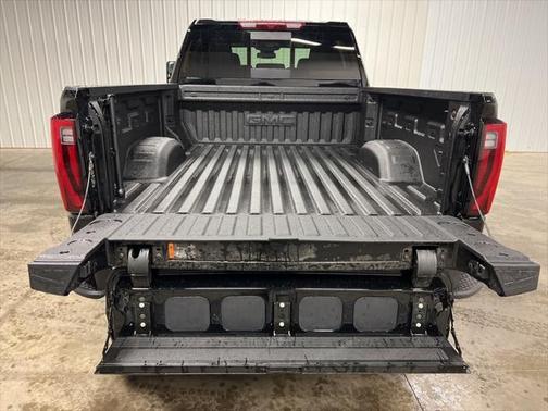 2025 GMC Sierra 2500 SLT