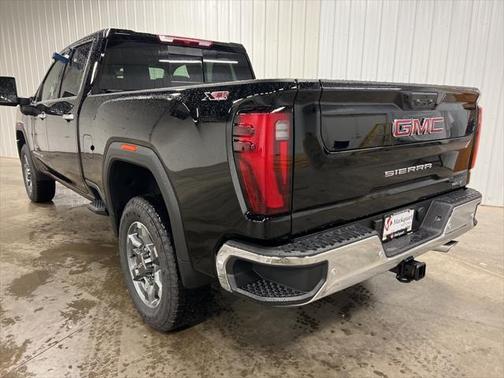 2025 GMC Sierra 2500 SLT