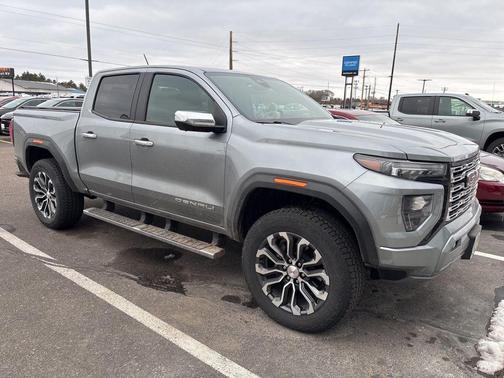 2024 GMC Canyon Denali