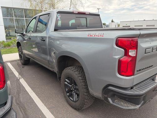 Sterling Gray Metallic 2024 Chevrolet Silverado 1500 LT Trail Boss