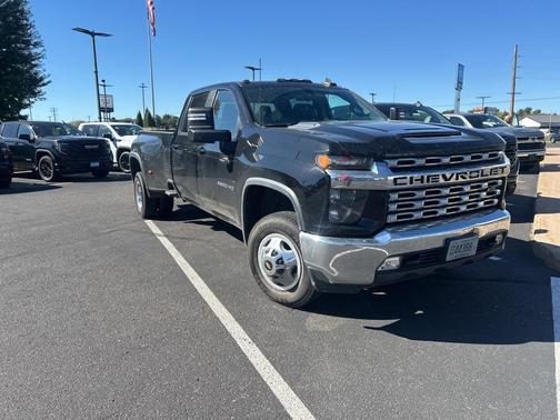 2022 Chevrolet Silverado 3500 LT