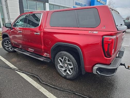 2023 GMC Sierra 1500 SLT