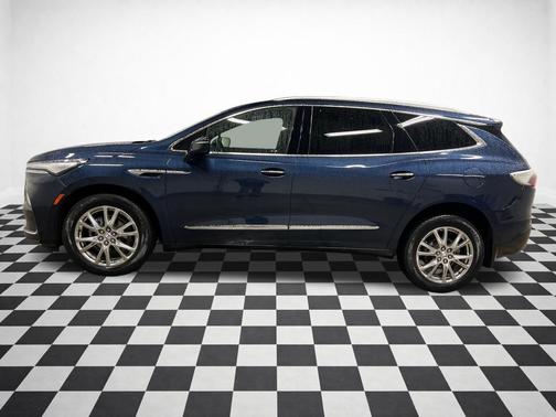 2023 Buick Enclave Essence AWD