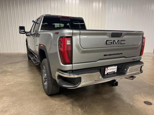 2026 GMC Sierra 2500 SLT