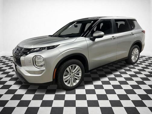 2024 Mitsubishi Outlander ES 2.5 S-AWC