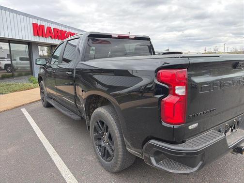 Black 2022 Chevrolet Silverado 1500 RST