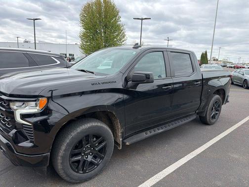 Black 2022 Chevrolet Silverado 1500 RST