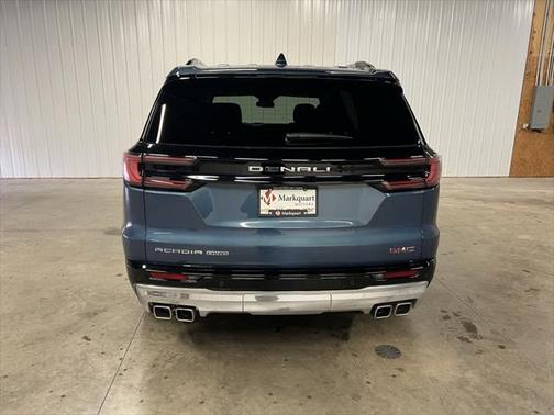 2025 GMC Acadia Denali