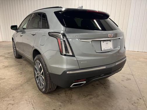 2023 Cadillac XT5 Sport